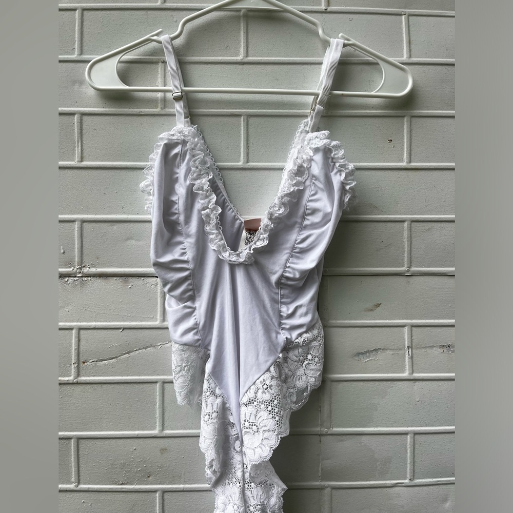 We are HAH Bodysuit